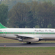 Boeing 737-200 (Ralf Manteufel via Wikimedia Commons)